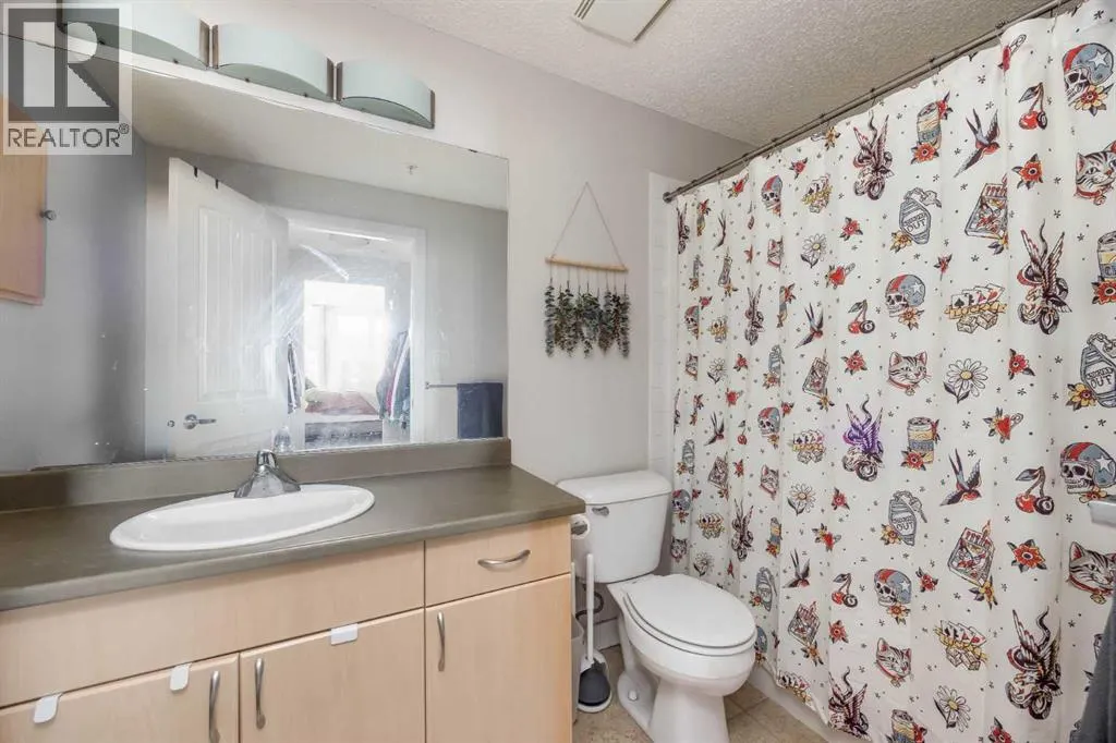 409, 136A Sandpiper Road