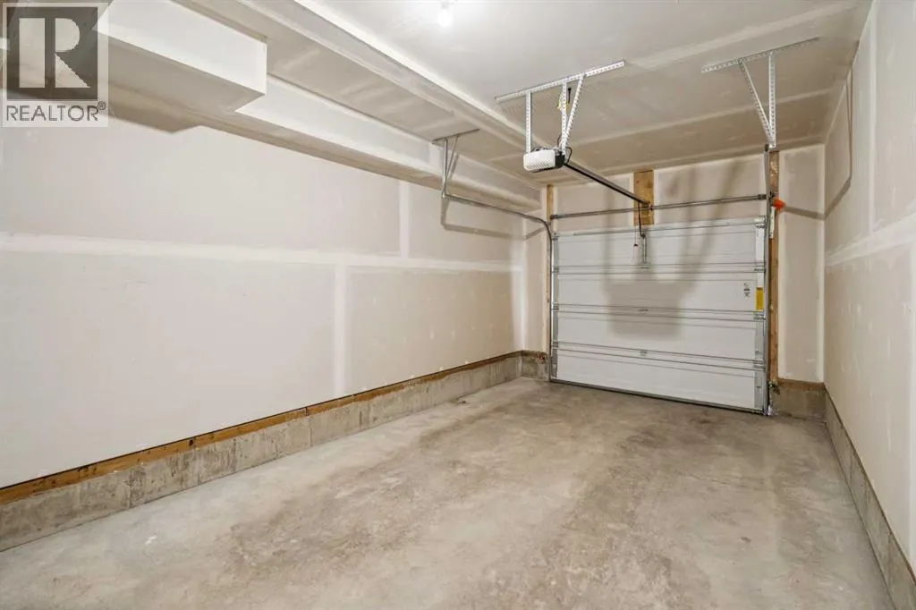 903, 24 Rivercrest Drive