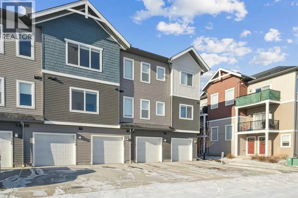 903, 24 Rivercrest Drive