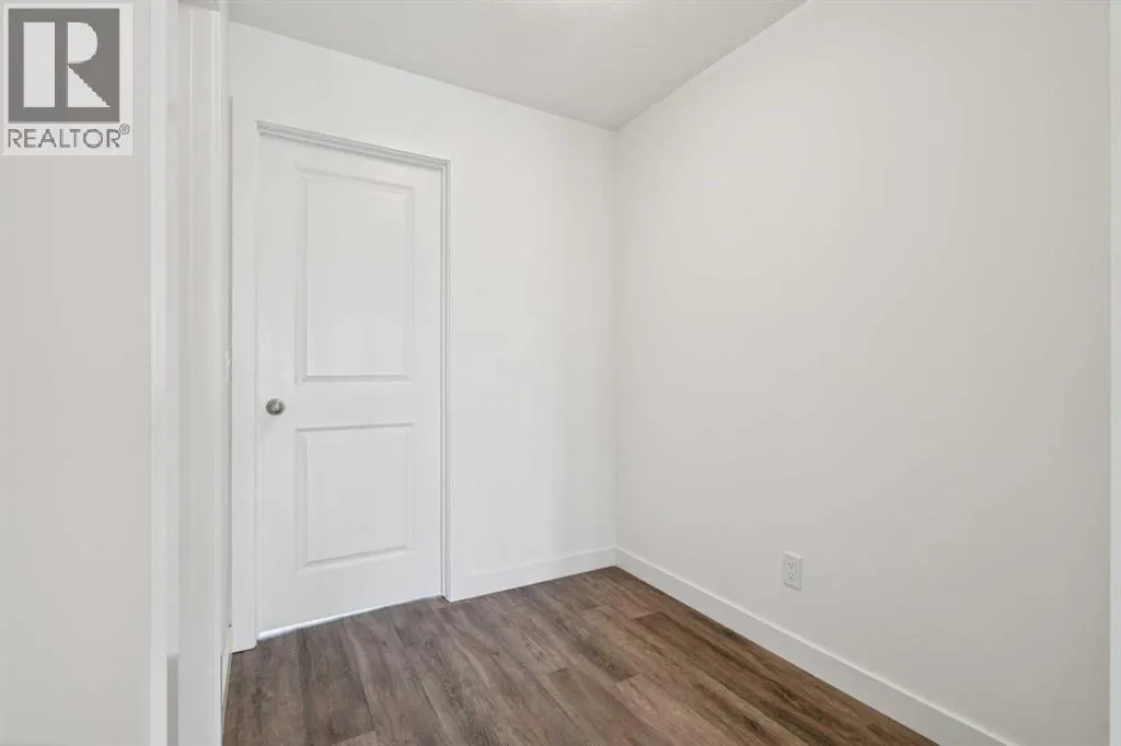 903, 24 Rivercrest Drive
