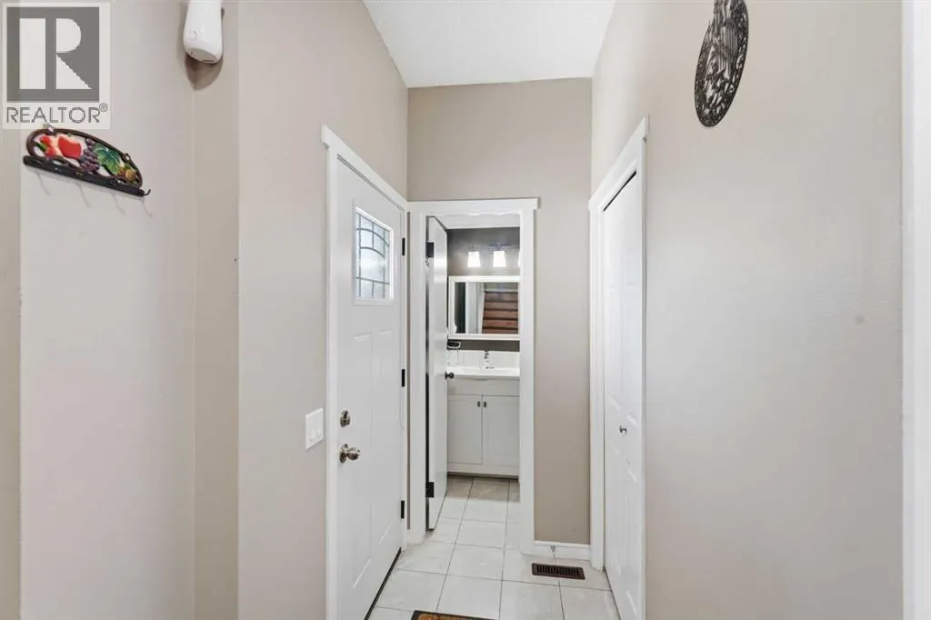 227 Abalone Place NE