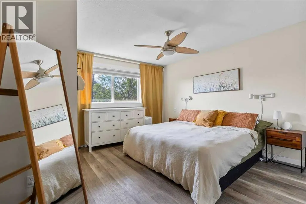 6 Strathford Place