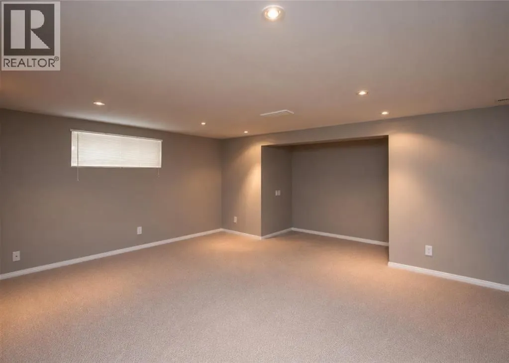 165 Covehaven Gardens NE