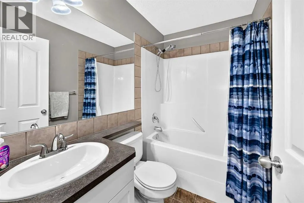 165 Covehaven Gardens NE