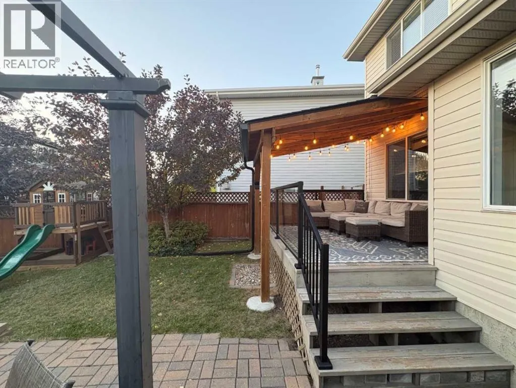 165 Covehaven Gardens NE