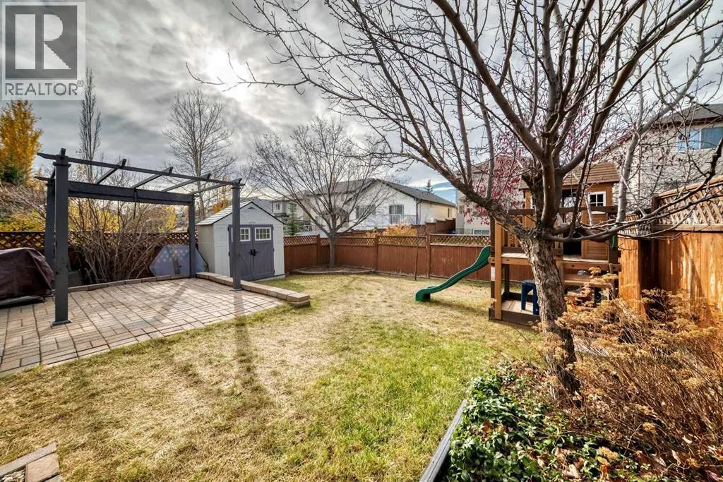 165 Covehaven Gardens NE