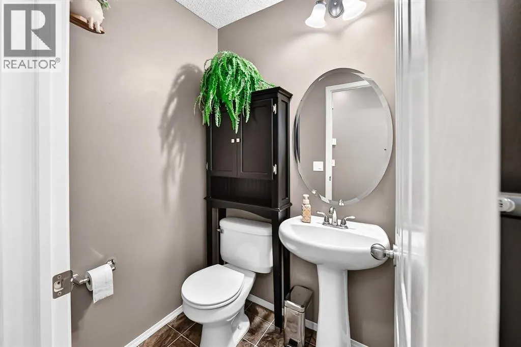 165 Covehaven Gardens NE