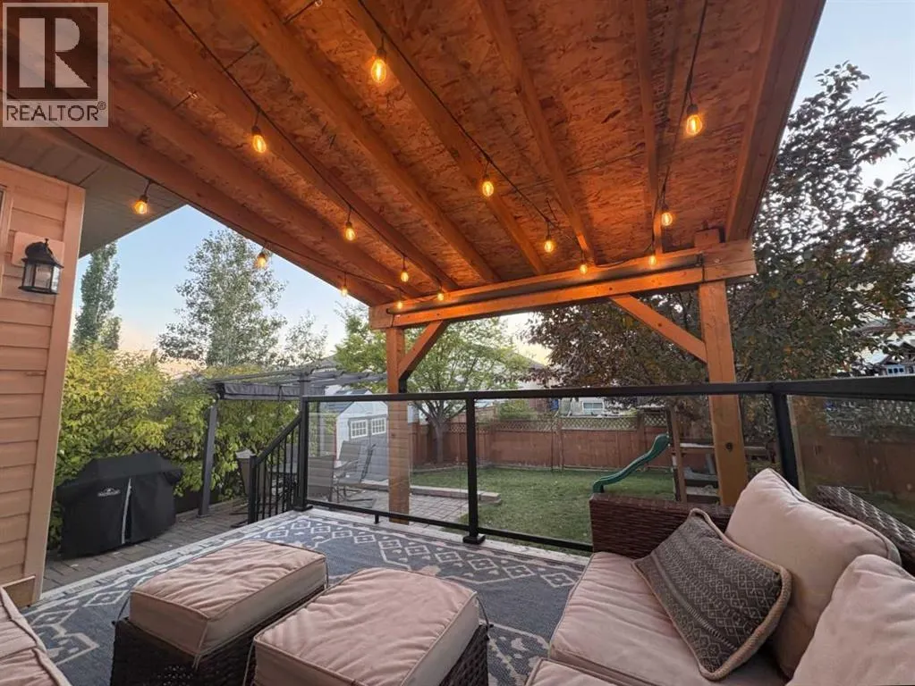 165 Covehaven Gardens NE
