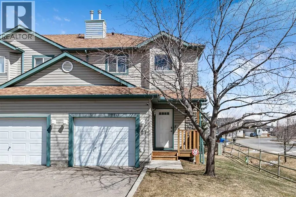 27, 156 Canoe Drive SW