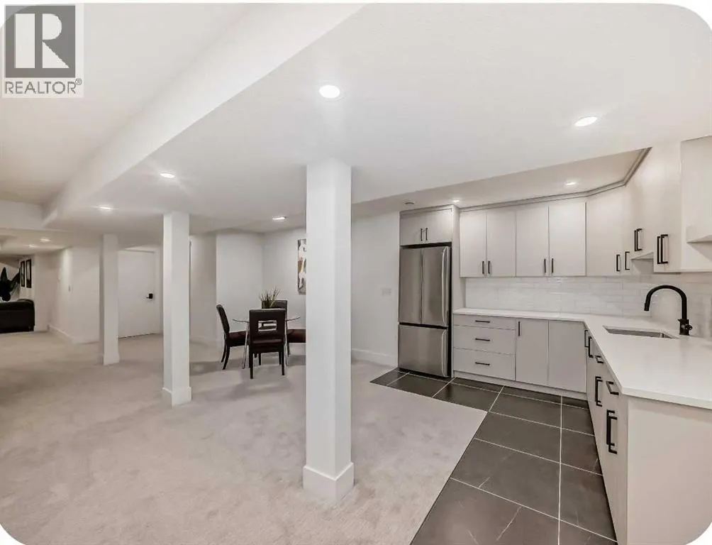 351 Shore Drive