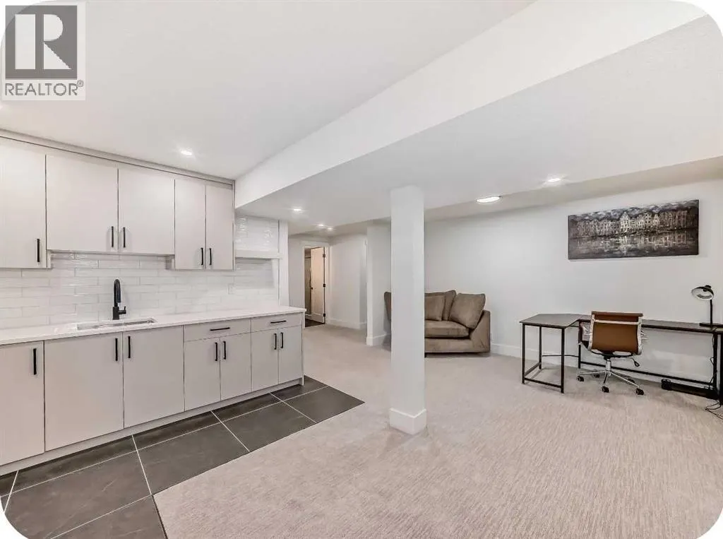 351 Shore Drive