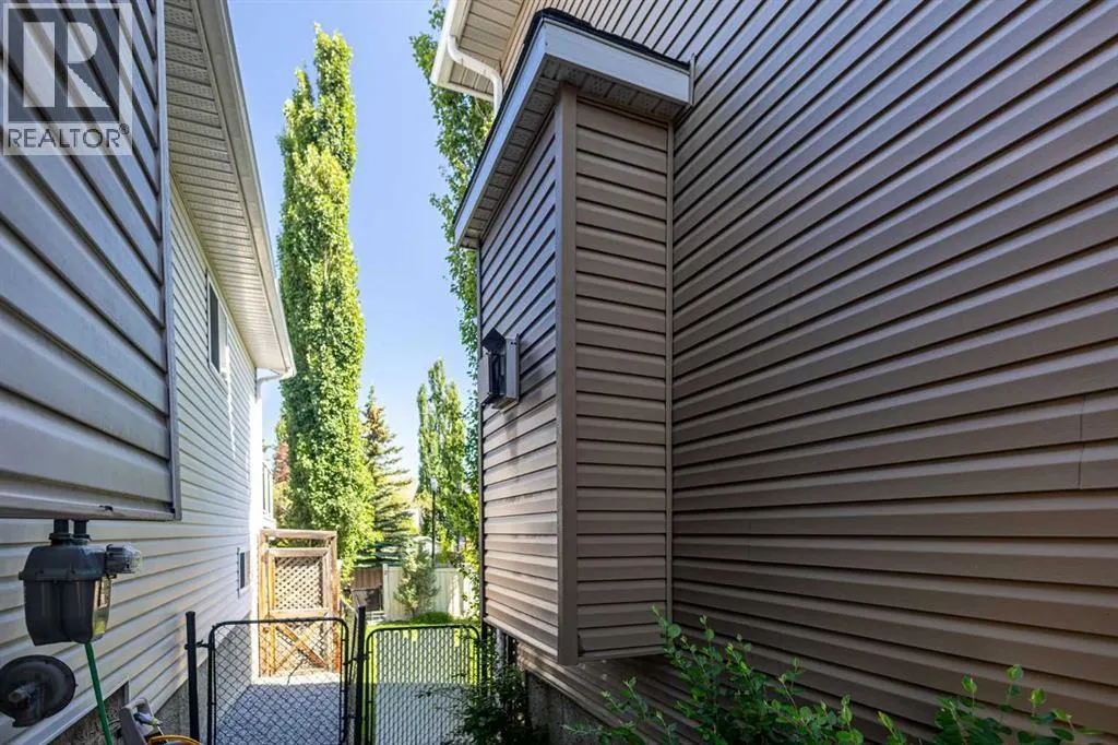 151 Citadel Close NW