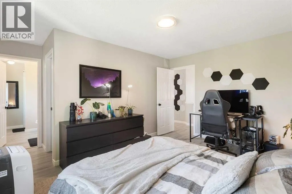 151 Citadel Close NW