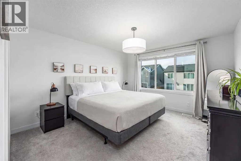 170 Legacy Glen Way SE
