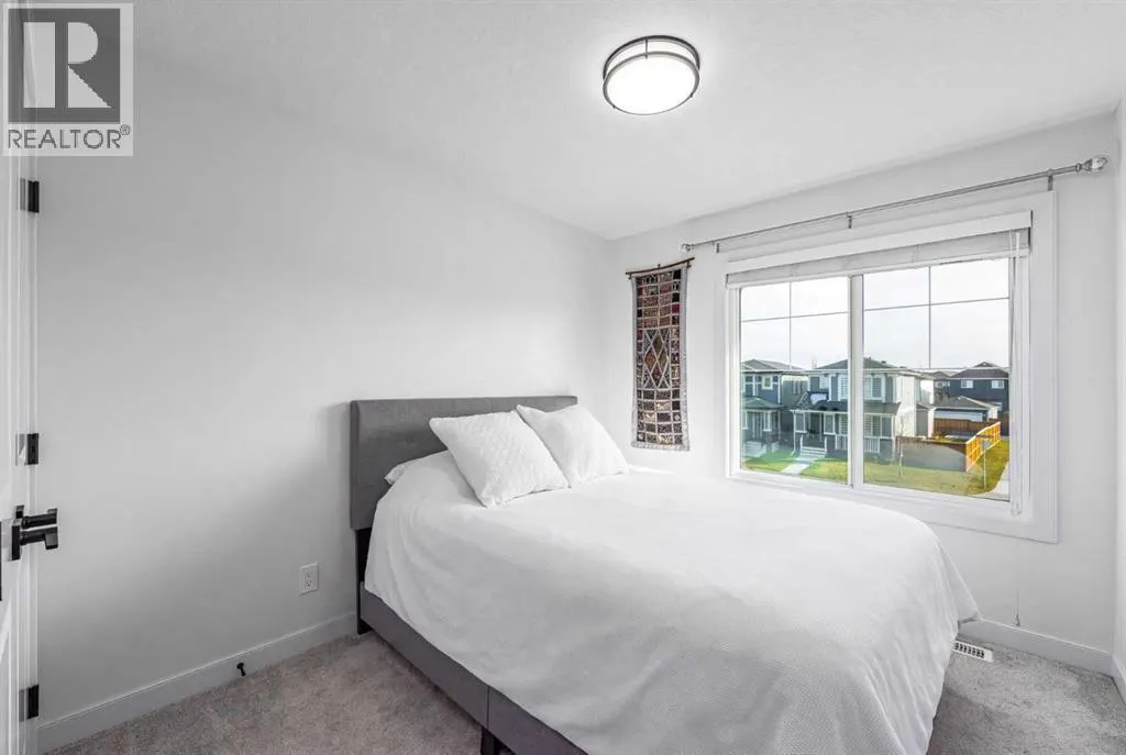 170 Legacy Glen Way SE