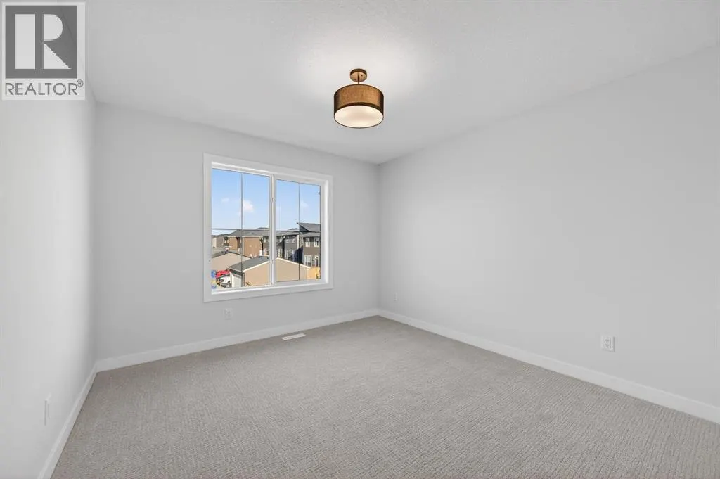 709 Dawson Common