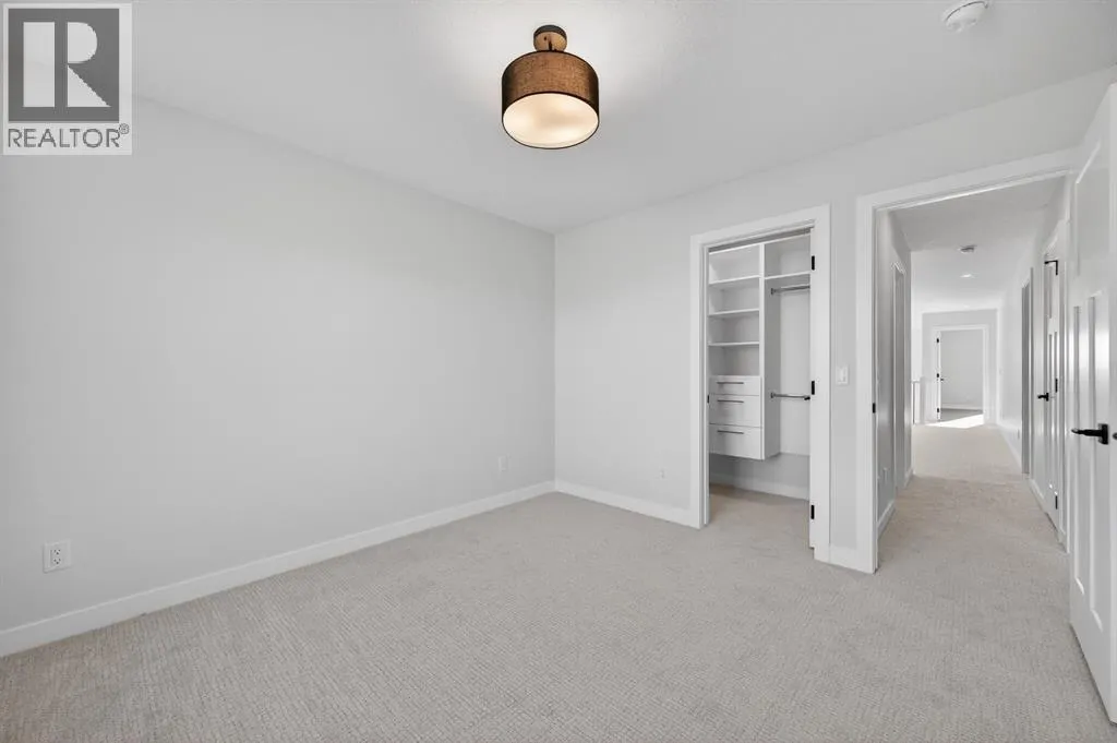 709 Dawson Common