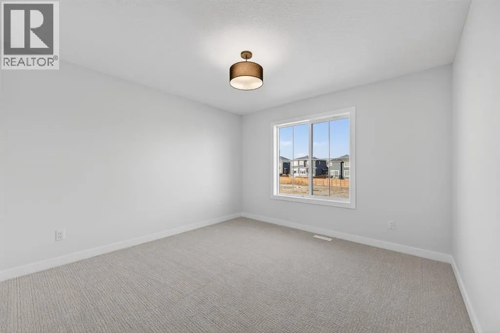 709 Dawson Common