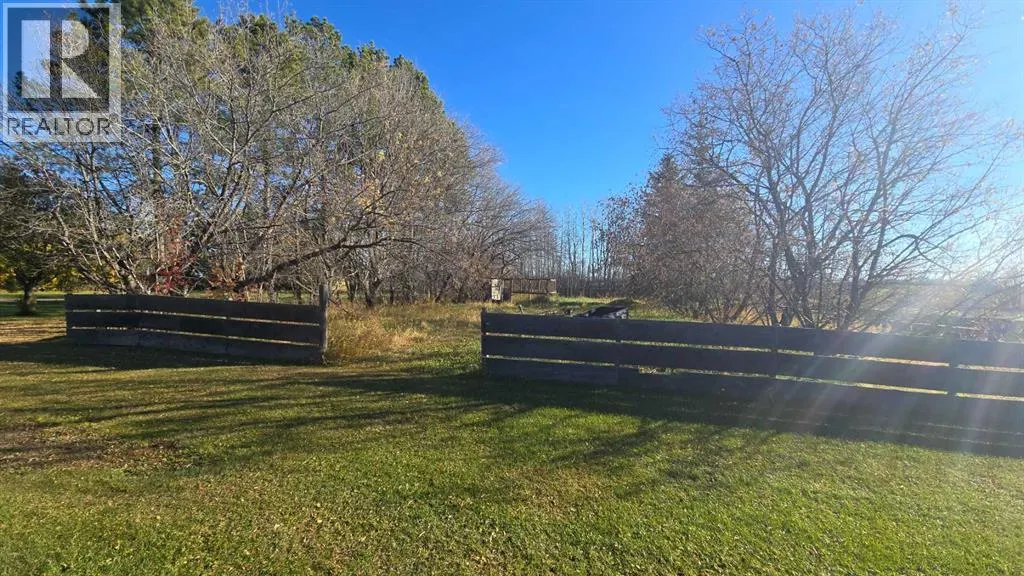 672062 Hwy 855