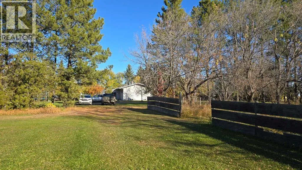 672062 Hwy 855