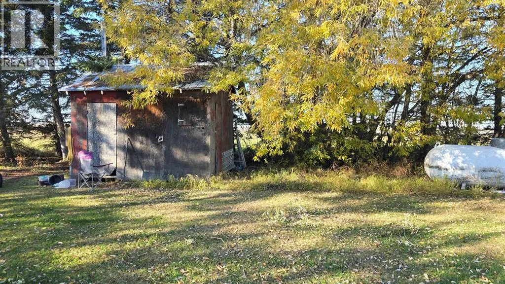 672062 Hwy 855
