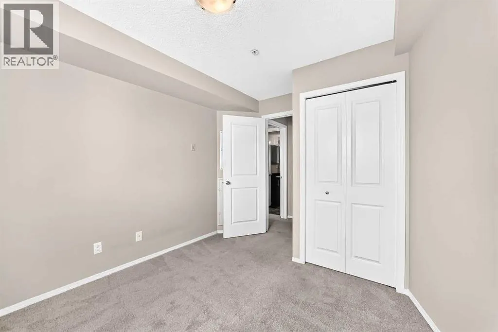 404, 195 Kincora Glen Road NW
