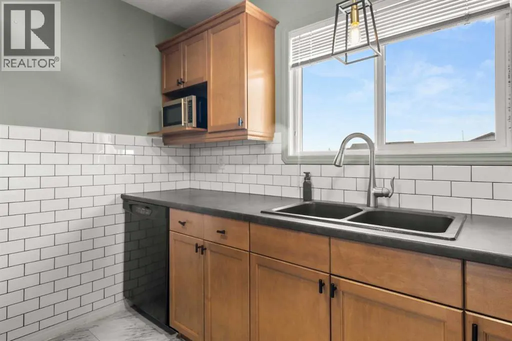 F103, 8640 103 Avenue
