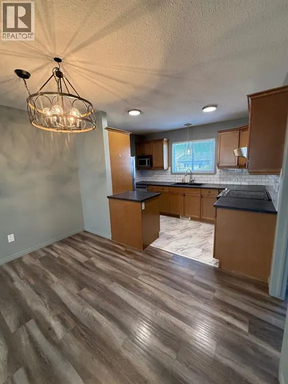 F103, 8640 103 Avenue