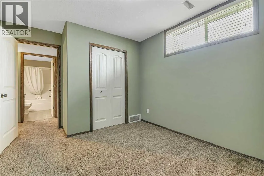 61 Lanterman Close