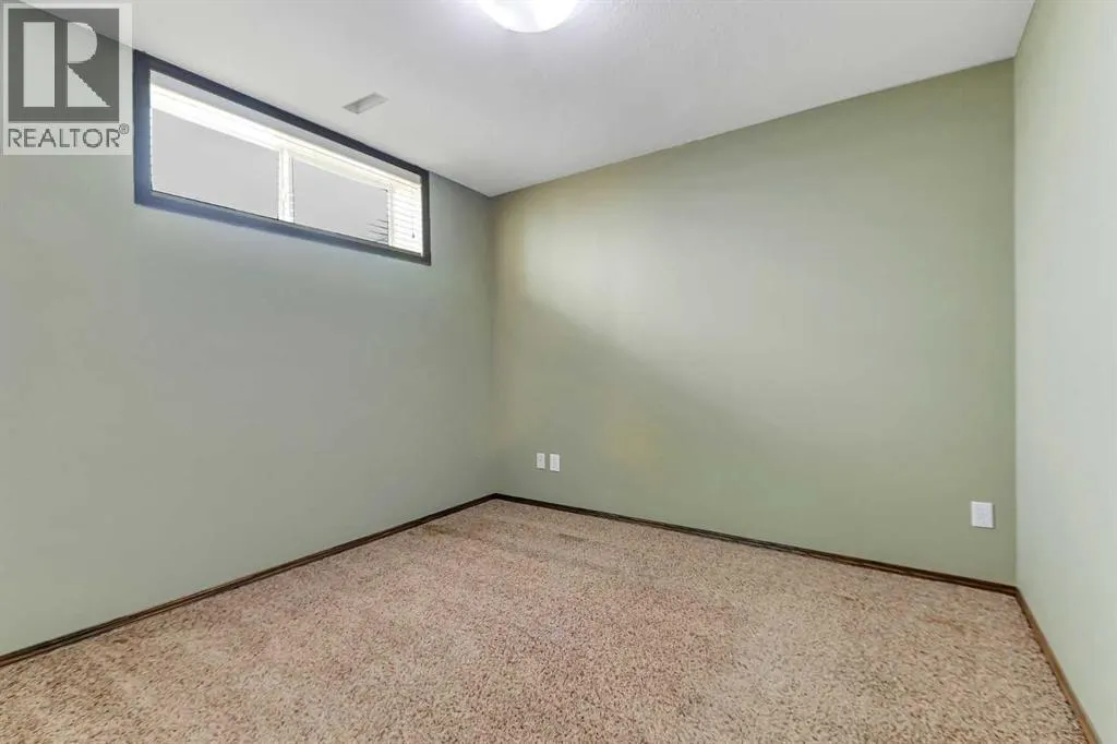 61 Lanterman Close