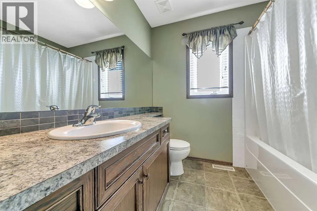 61 Lanterman Close