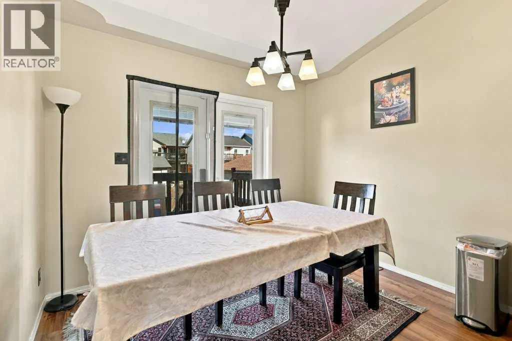15 Inkster Close