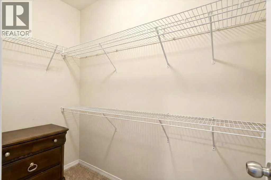 15 Inkster Close