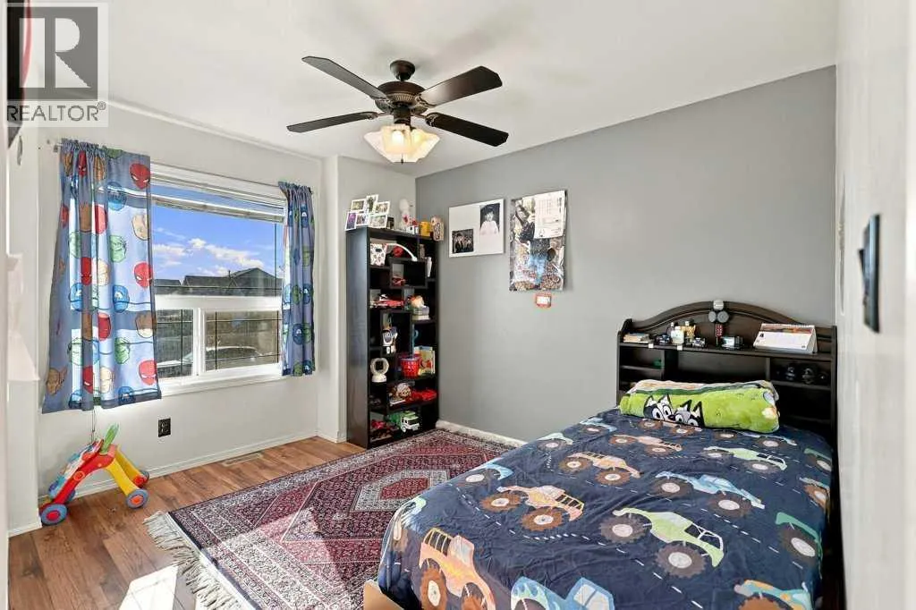 15 Inkster Close