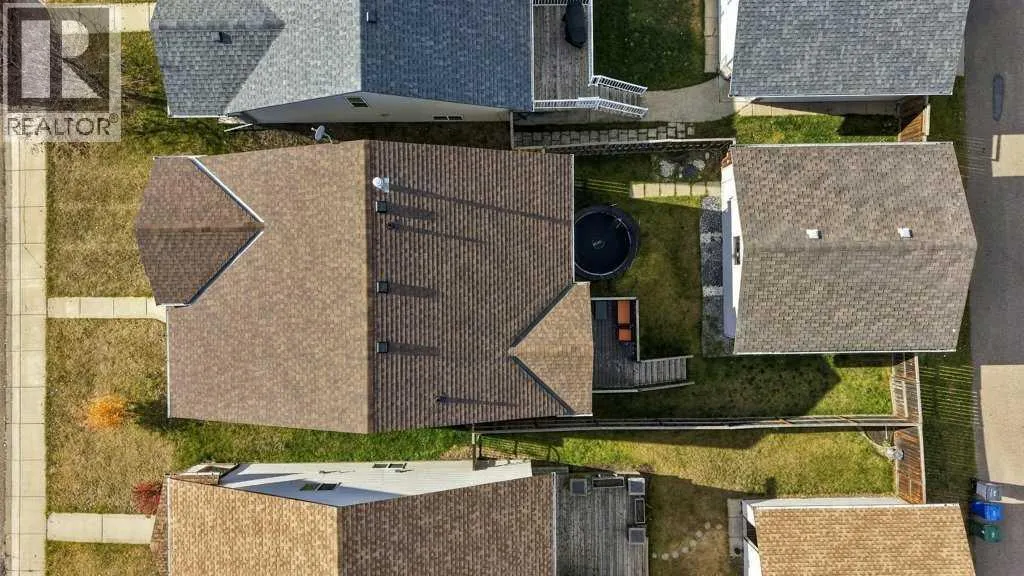 15 Inkster Close