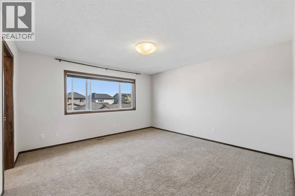 195 Elgin Rise SE