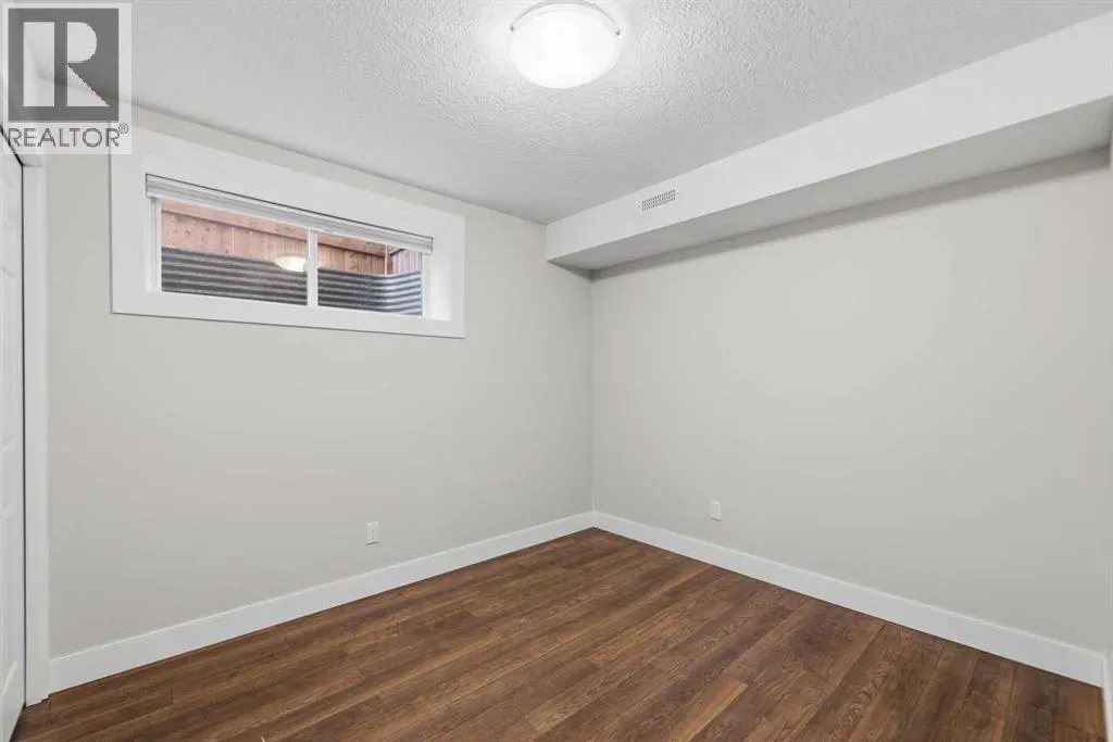 195 Elgin Rise SE