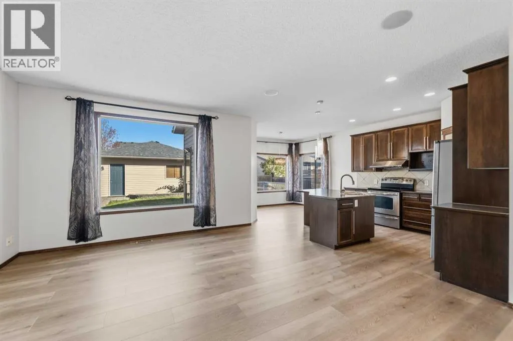 195 Elgin Rise SE