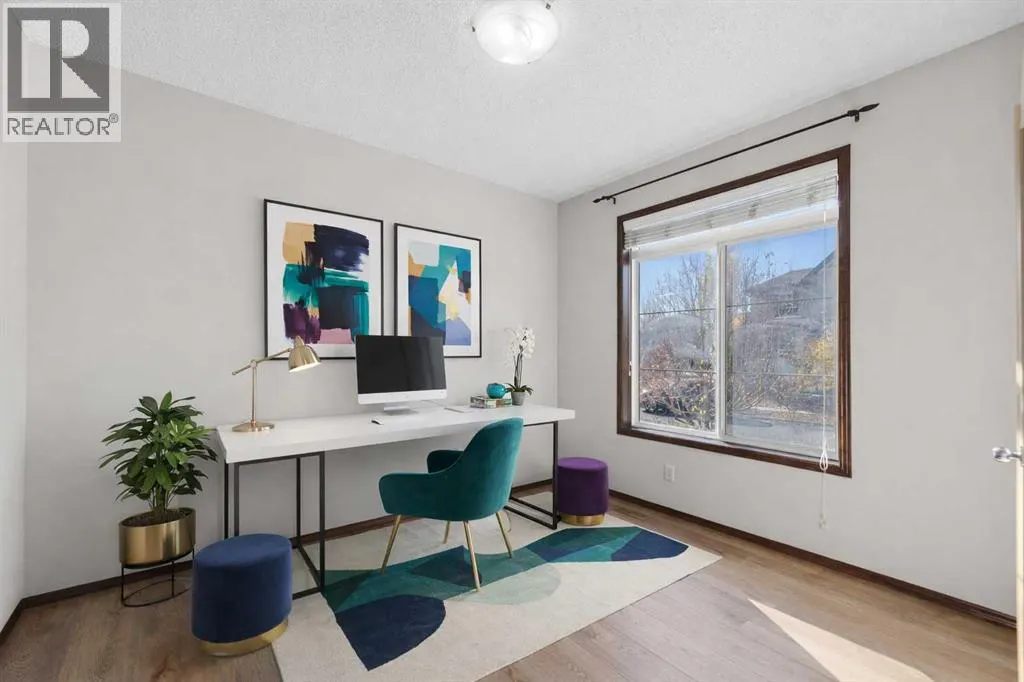 195 Elgin Rise SE