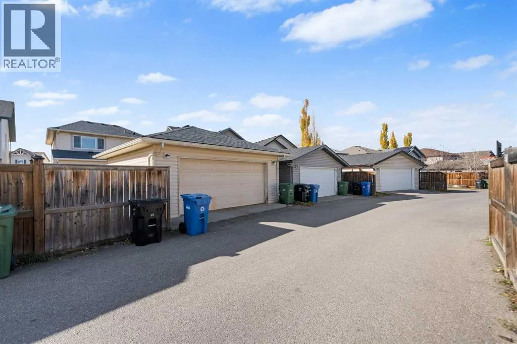195 Elgin Rise SE