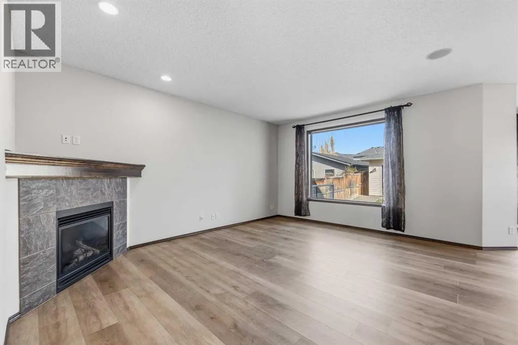 195 Elgin Rise SE