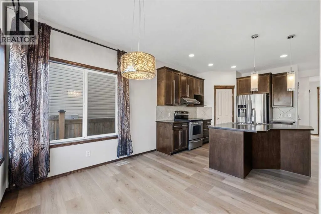 195 Elgin Rise SE