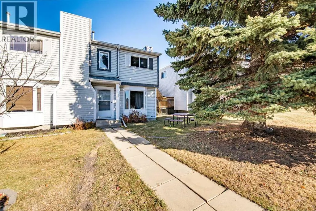 6 Ellenwood Drive