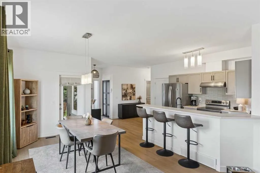 306, 281 Cougar Ridge Drive SW
