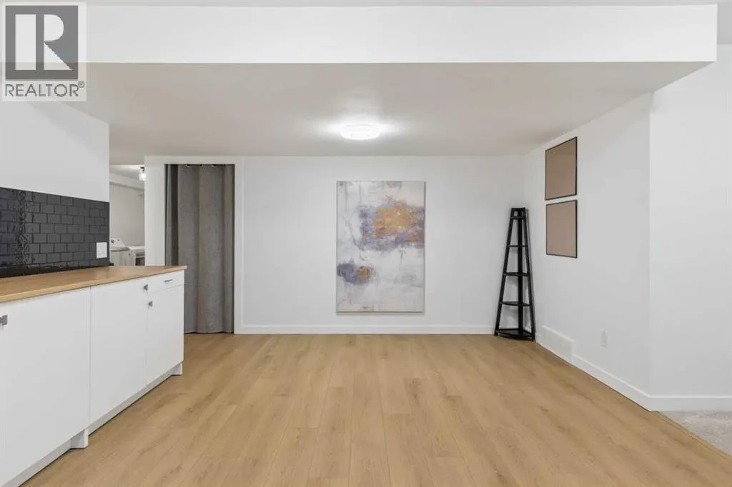 306, 281 Cougar Ridge Drive SW