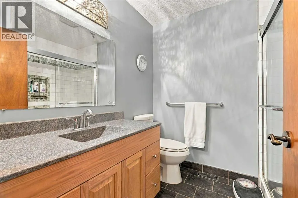 88 Deermeade Road SE