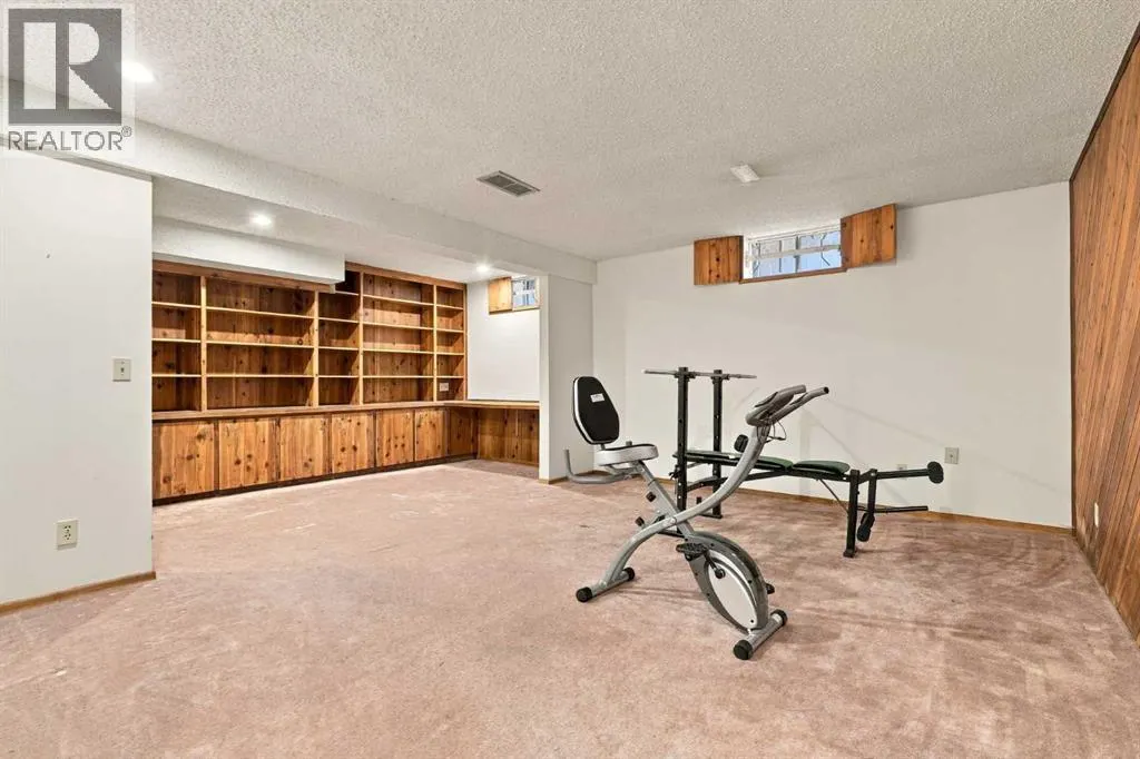 88 Deermeade Road SE