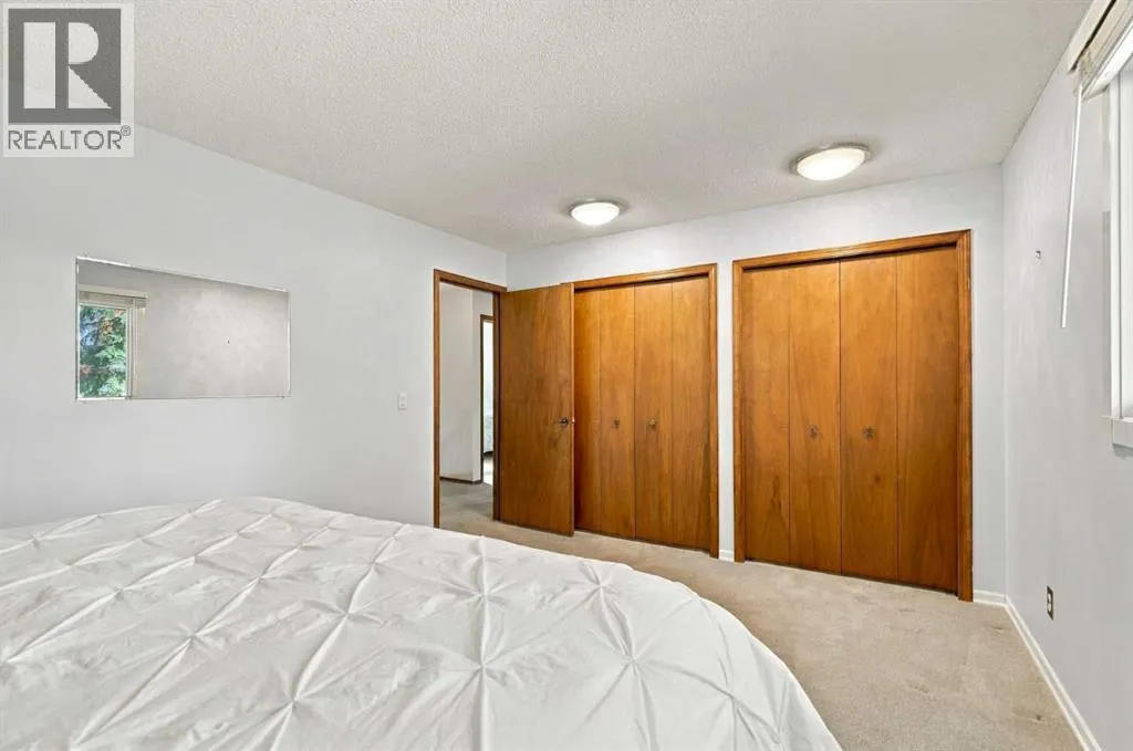 88 Deermeade Road SE