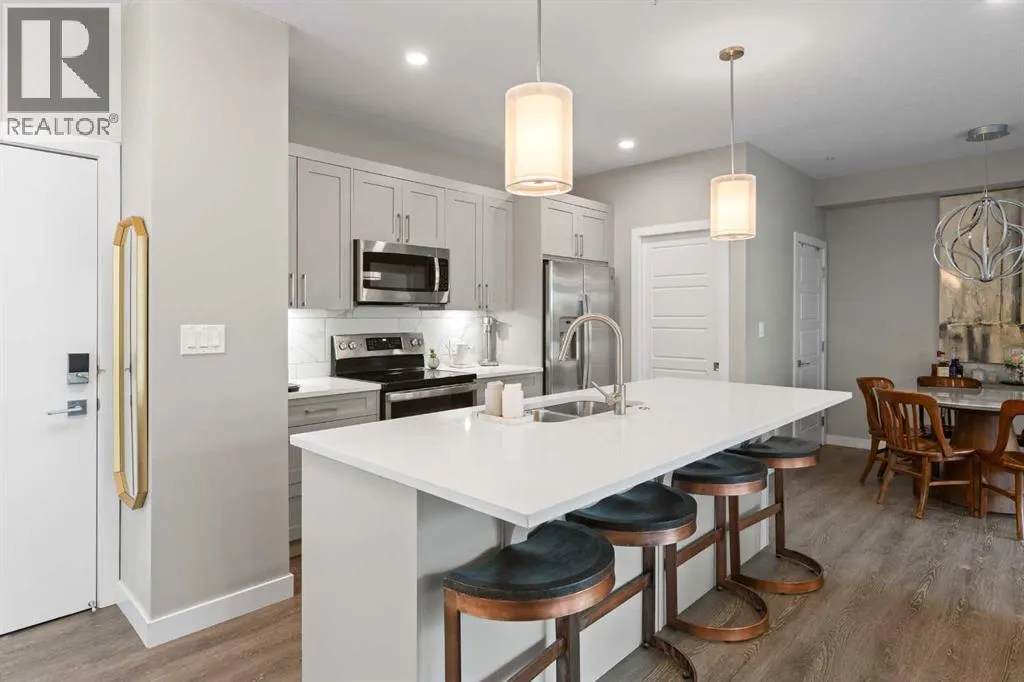 102, 106 Stewart Creek Rise