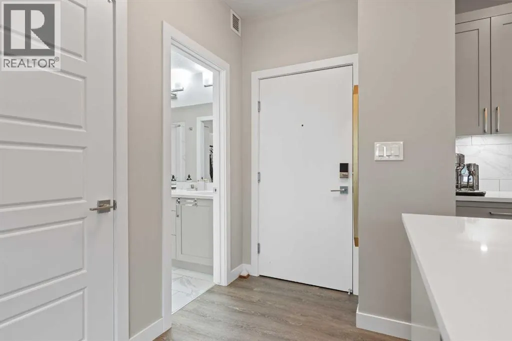 102, 106 Stewart Creek Rise